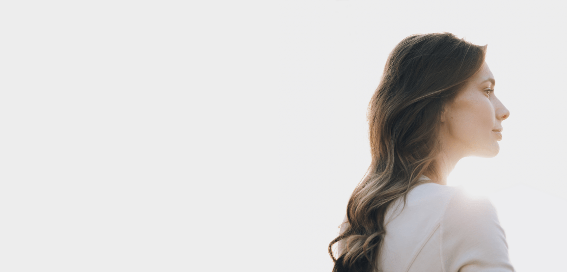 
  Smiling woman, a trusted Laurastar partner - testimonials and collaborations
  