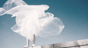 
                          Laurastar supports young designers and talents from the Geneva School of Art and Design.
                          