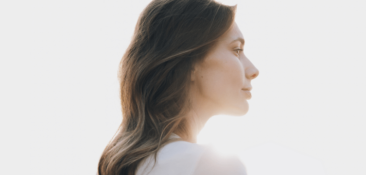 
  Smiling woman, a trusted Laurastar partner - testimonials and collaborations
  